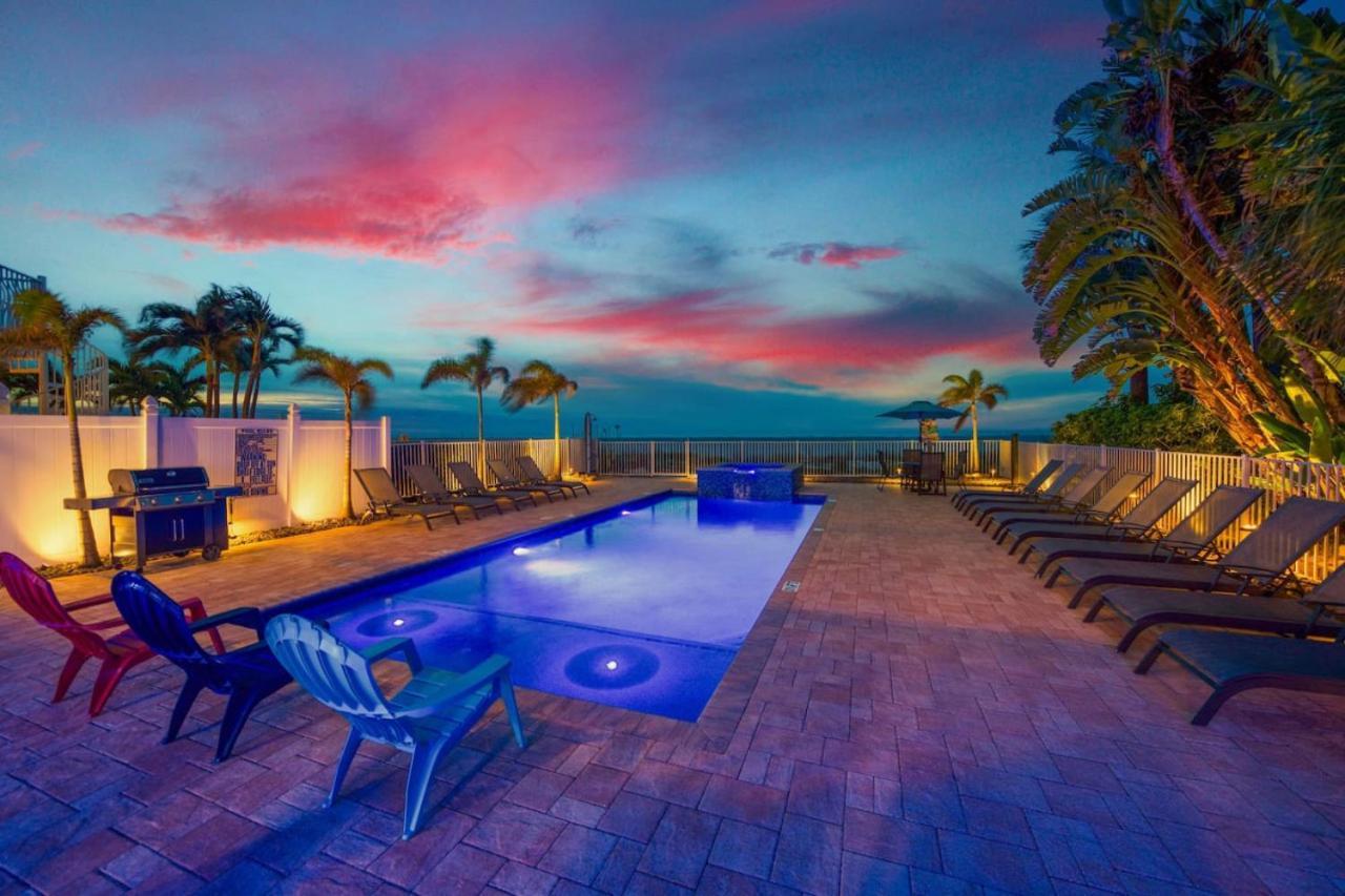 Four Shores Unit 3 Gulf Condo Direct Gulf With Pool And Spa Clearwater Beach Exteriör bild