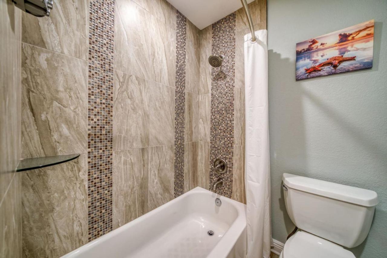 Four Shores Unit 3 Gulf Condo Direct Gulf With Pool And Spa Clearwater Beach Exteriör bild